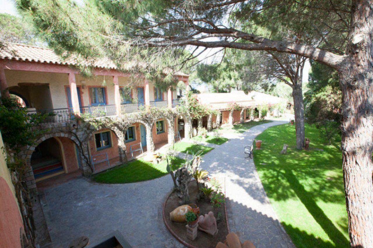 Futura Club Colostrai Muravera Exterior photo
